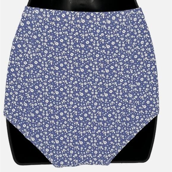 Bikini Bottom High Waisted with Mini Star Floral Print in Blue and White Size M - Picture 4 of 7